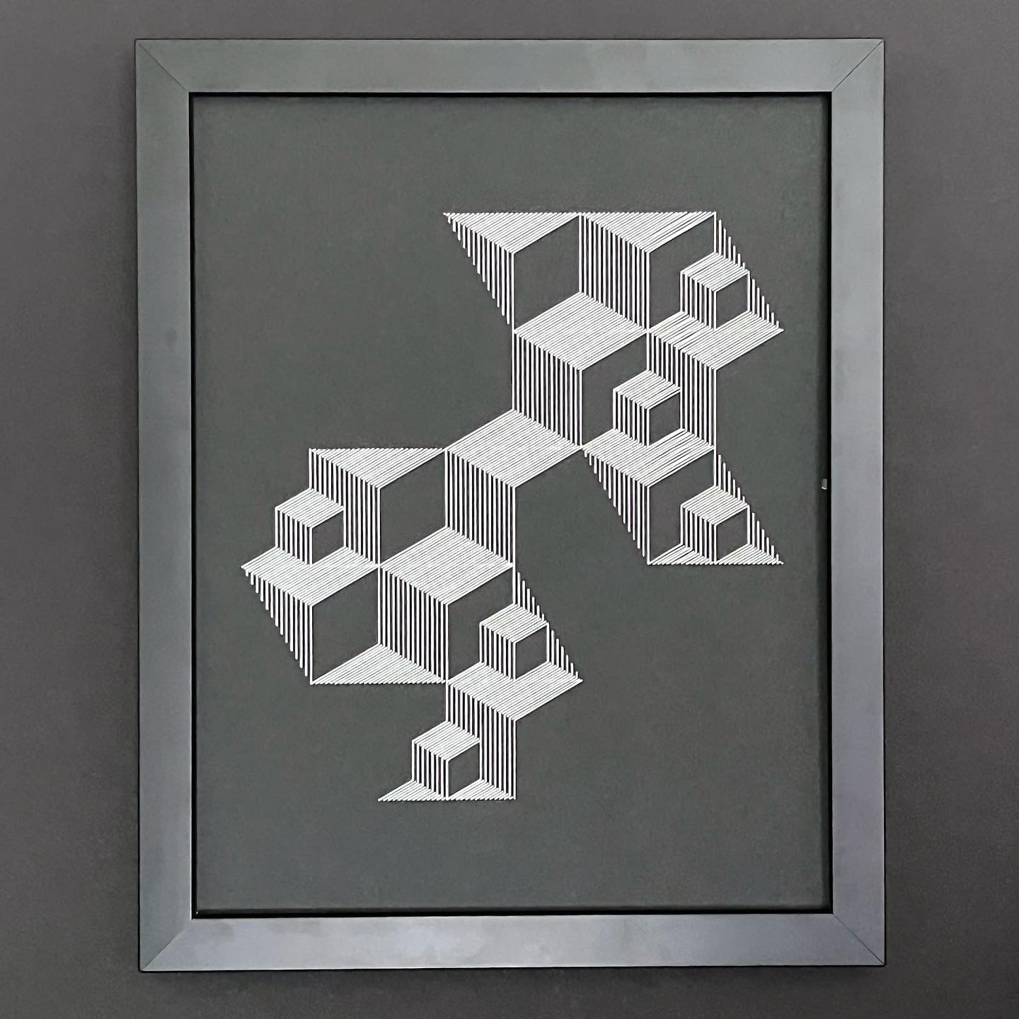 ma045 - tectonicube (blk)