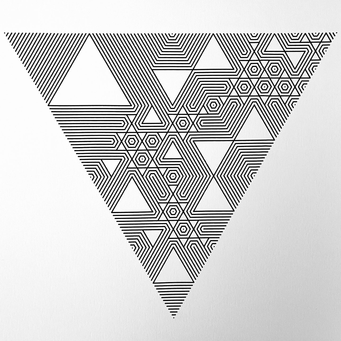 ma054 - tricircuitry